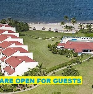 Club St. Croix Beach And Tennis Resort Saint Croix Island Exterior photo