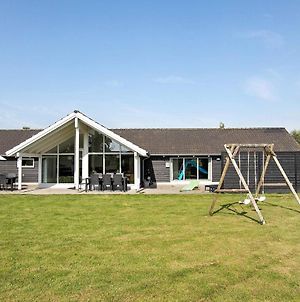 Warm Holiday Home In Vaeggerlose With Swimming Pool Boto By Exterior photo