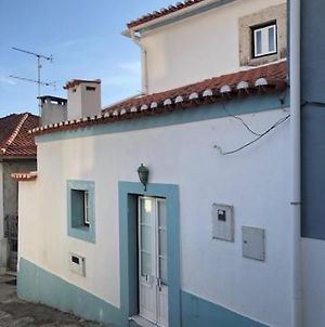Typical Small House Near Lisbon Villa Oeiras Exterior photo