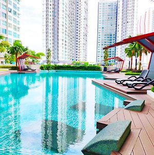 Netflix# Conezion Ioi Resort City By Salaam Suites Putrajaya Exterior photo
