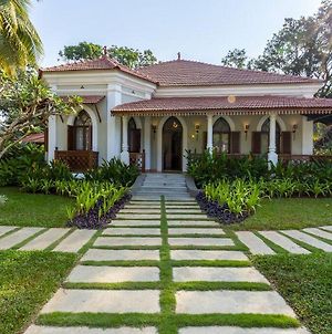 Ama Stays & Trails Villa Siolim, Goa Exterior photo