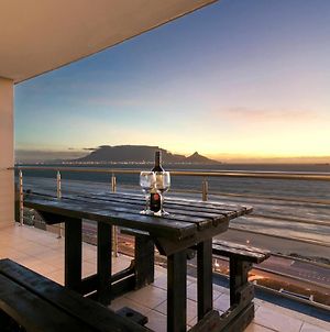The Waves 1002 By Hostagents Apartment Bloubergstrand Exterior photo