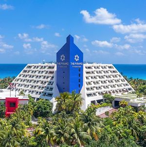 The Pyramid Cancun Hotel Exterior photo