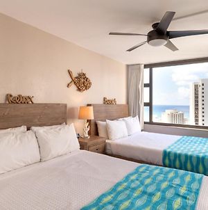 Deluxe 32Nd Floor Condo - Gorgeous Ocean Views, Free Wifi & Parking! Honolulu Exterior photo