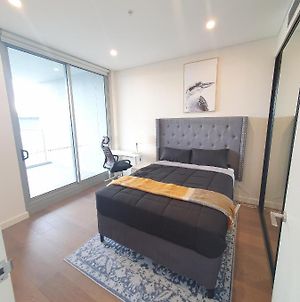 Luxury Loft 3 Bed, 2 Bath, Sleeps 6, Pool, Bbq, No Parties Apartment Sydney Exterior photo