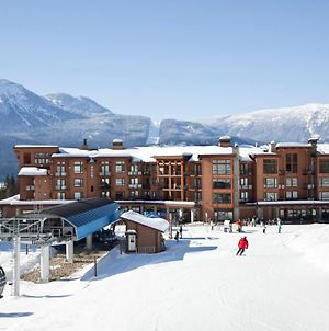 The Sutton Place Hotel Revelstoke Mountain Resort Exterior photo