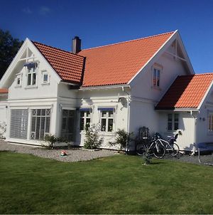 Fredrikstad Luxury Wooden Villa In Norwegian Archipelago Exterior photo
