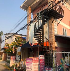 Kenta House Hostel Chiang Rai Exterior photo