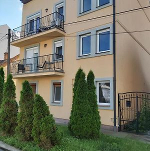 Best Place Apartment Hajduszoboszlo Exterior photo