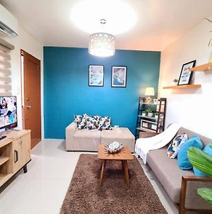 Cozy Space Near Sm With Netflix And Fiber Wifi Batangas Exterior photo