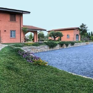 Casale Appia Guest House Latina Exterior photo