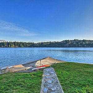 Waterfront Olympia Home With Private Beach And Kayaks! Exterior photo
