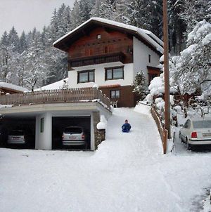 Modern Holiday Home In F Gen Near Ski Area Fuegen Exterior photo