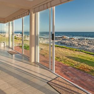 Hermanus Haven, Entire Home, On The Sea, Private Pool, Secure Exterior photo