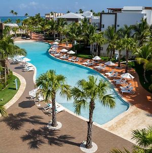 Radisson Blu Punta Cana, An All Inclusive Resort Exterior photo