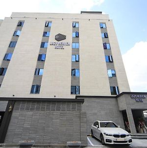 Hotel Lazy Heaven Changwon Exterior photo