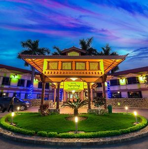 Hotel Nirvana By Luxury International Paklihwa Exterior photo