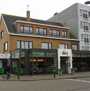 Huis Marie-Therese Apartment Bredene Exterior photo