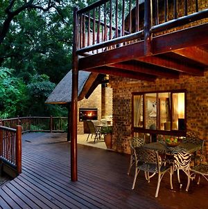 Cambalala - Private Villa - In Kruger Park Lodge - Serviced Daily, Free Wi-Fi Hazyview Exterior photo