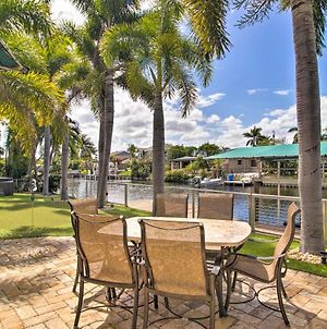 Sunny Waterfront Home By West Palm With Hot Tub! Lake Worth Beach Exterior photo