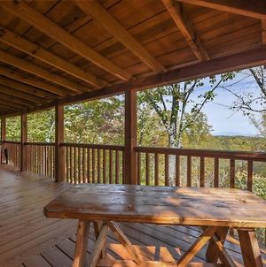 View! Cozy, Private, Fireplace, Hot Tub Log Cabin, Honeymoon! Villa Sevierville Exterior photo
