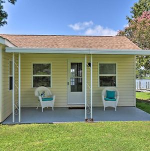 Romantic Waterfront Abode With Patio And Dock! Villa Deltaville Exterior photo