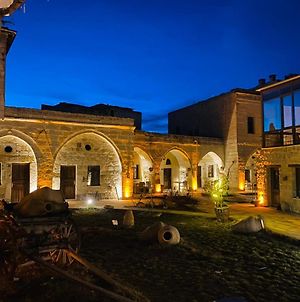 Cavusin Cave House Bed & Breakfast Goreme Exterior photo