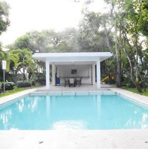 La Casa Del Arbol -4Bed 3 Bath Villa Puerto Morelos Exterior photo