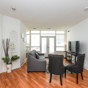 Amazing 2Br & 2Bth - Near Square One Mall Mississauga Exterior photo