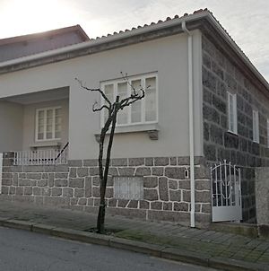 4-As Moradias Centro Villa Guimaraes Exterior photo