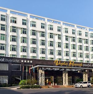 Van Phat Riverside Hotel Can Tho Exterior photo
