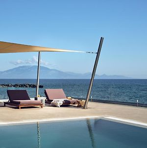 La Mer Sea Front Villa, By Thinkvilla Kypseli Exterior photo
