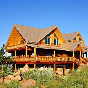 Luxe Lodge In The Tetons For Large Group Retreats! Newdale Exterior photo