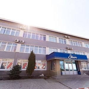 Hotel Yaik Orenburg Exterior photo