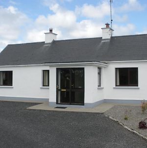 Beautiful 3-Bed House In Knock Villa Knock  Exterior photo