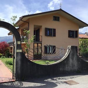 Villa Romeo - Acero Rosso Rovetta Exterior photo