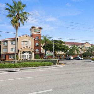 Extended Stay America Fort Lauderdale - Cypress Creek Prk N Pompano Beach Exterior photo