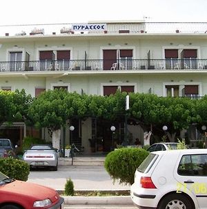 Hotel Pyrassos Nea Anchialos Exterior photo