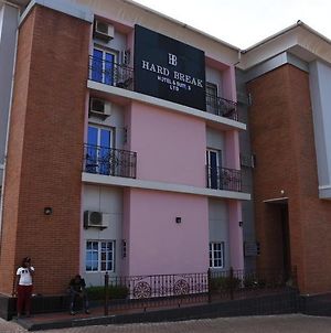 Hard Break Hotel Enugu Exterior photo
