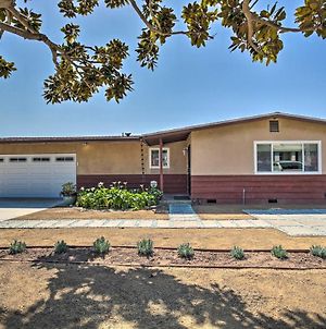 Oceanside Home With Yard Less Than 2 Miles To Beach And Pier! Exterior photo