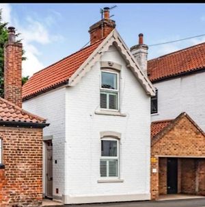 Charming 2-Bed Cottage On Outskirts Of Beverley Exterior photo