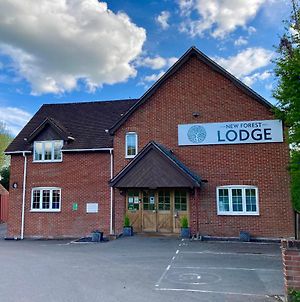 New Forest Lodge Landford Exterior photo