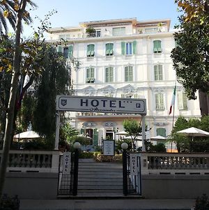 Hotel Alexander Sanremo Exterior photo