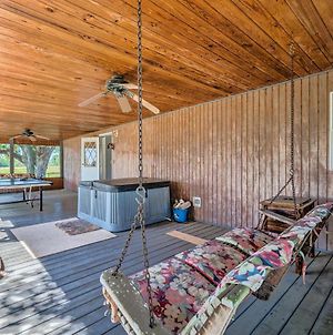 Family-Friendly Home With Deck By Rainbow Springs! Williston Exterior photo