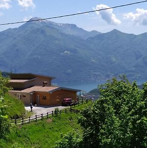 Chalet Fior Di Ciliegio Guest House Sovere Exterior photo