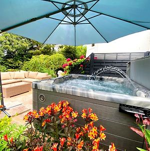 The Town House At Muntham- Luxury Holiday Home With Hot Tub Torquay Exterior photo