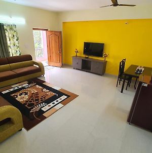Alipiri Homestay-Ac-Family Apartments Tirupati Exterior photo