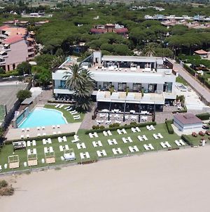 Playa Grande By Tropical Hotel Gava Exterior photo