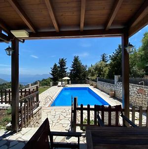 Executive Villa Scorpios With Private Pool Vavkeri Exterior photo
