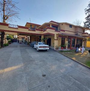 Casa Blanca Boutique Guest House Islamabad Exterior photo